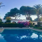 A 25 Metros Del Mar Apartment Binisafua