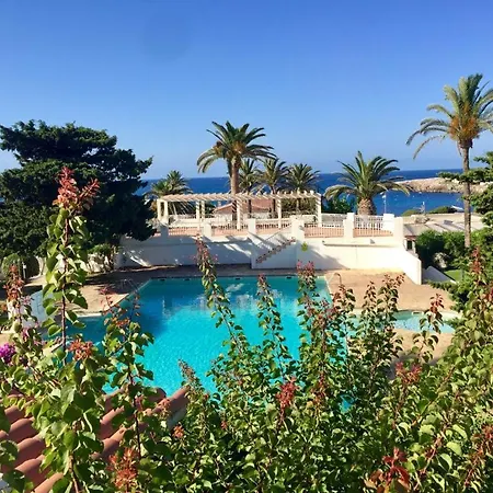 A 25 Metros Del Mar Binisafua