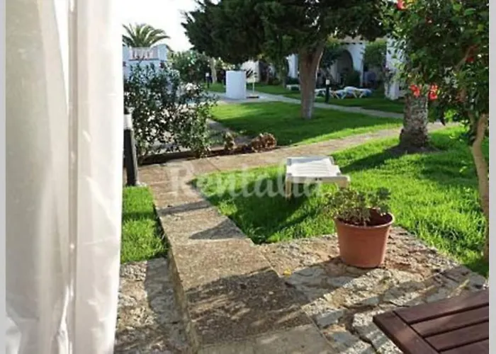 A 25 Metros Del Mar *