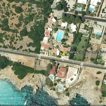 A 25 Metros Del Mar 公寓 Binisafua