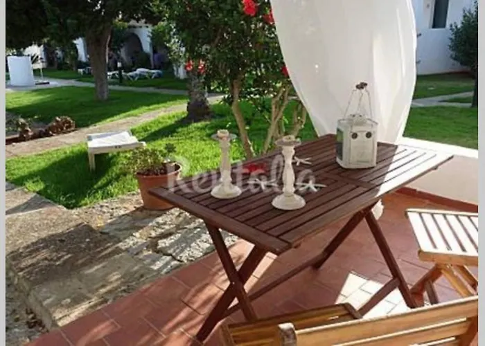 A 25 Metros Del Mar *